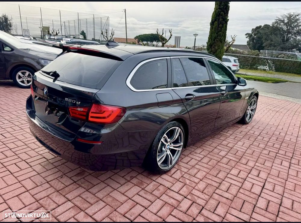 BMW 520 d Luxury Line - 3