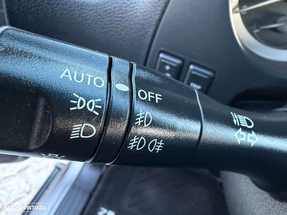 Nissan Navara 2.3 dCi CD 4WD N-Connecta Navi+Barras - 21