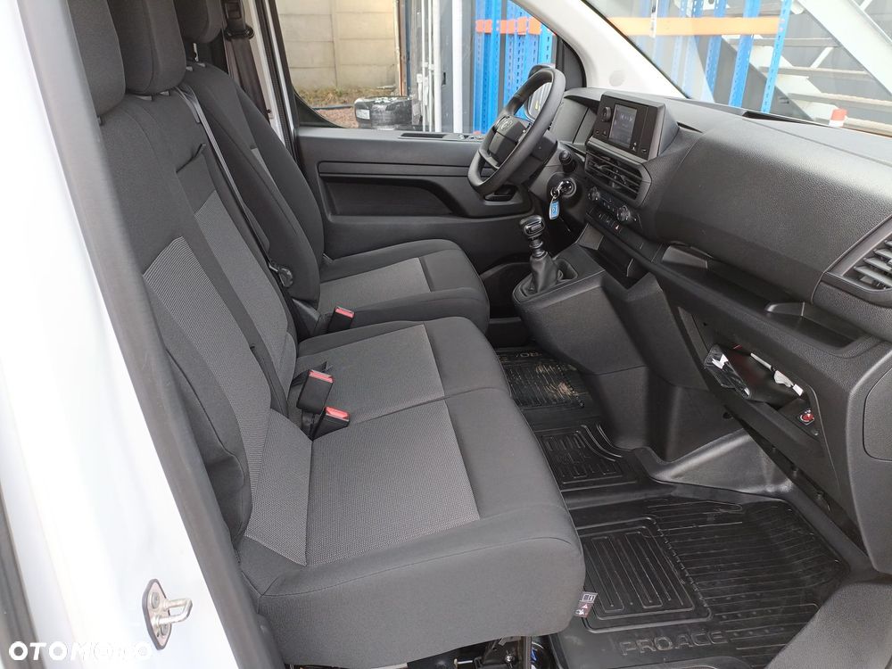 Toyota PROACE - 10