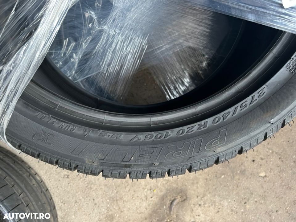 vând 2 anvelope 275/40/20 Pirelli runflat de iarnă noi - 3