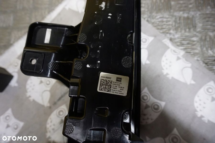 CADILLAC OPTIQ 2025 2026 - LAMPA TYŁ LEWA TYLNA LED STOP SIGNAL USA - 7