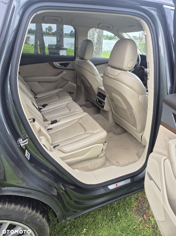 Audi SQ7 4.0 TDI Quattro Tiptronic - 7