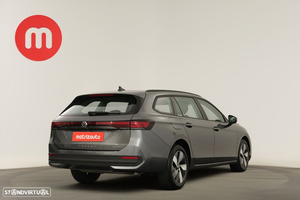 VW Passat Variant 1.5 TSI eHybrid DSG - 4