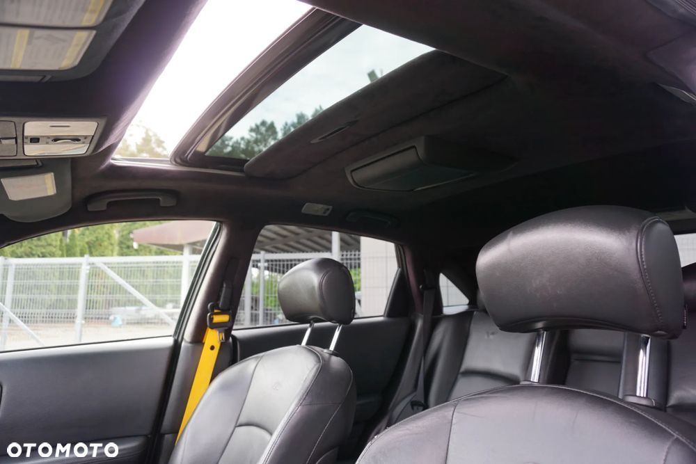 Infiniti FX - 10