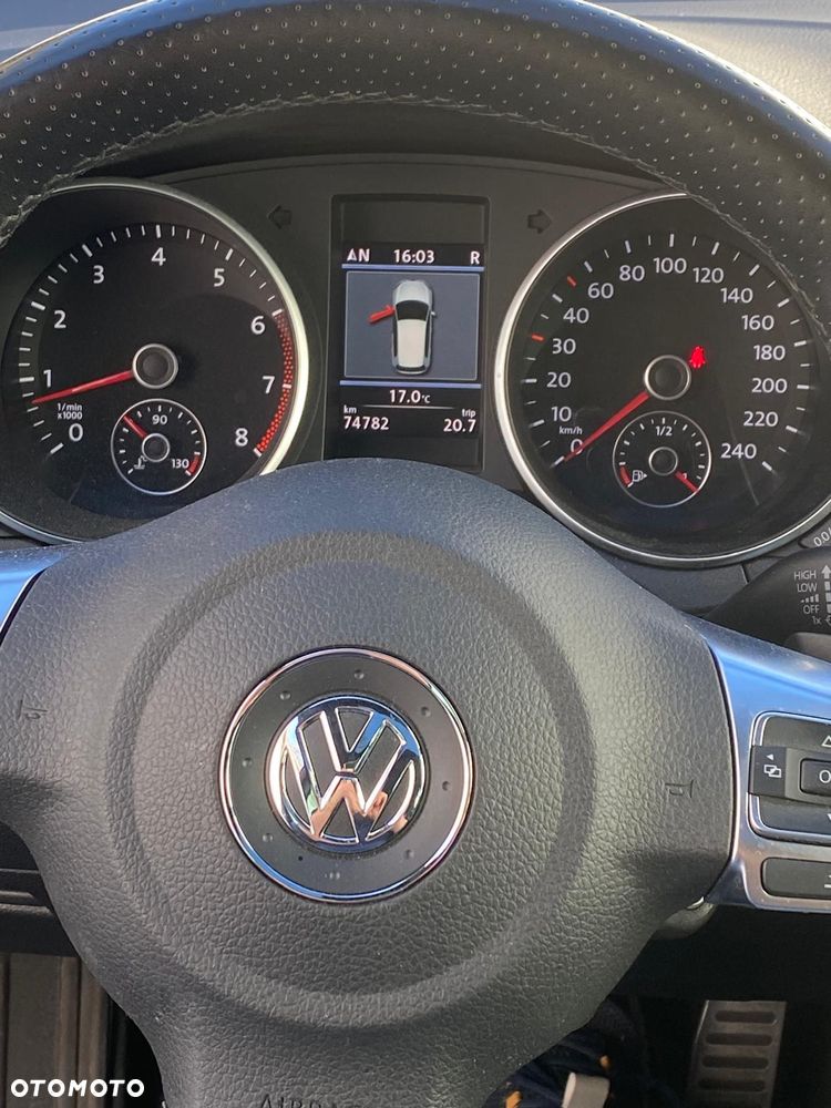 Volkswagen Golf VI 1.4 TSI Highline DSG - 9