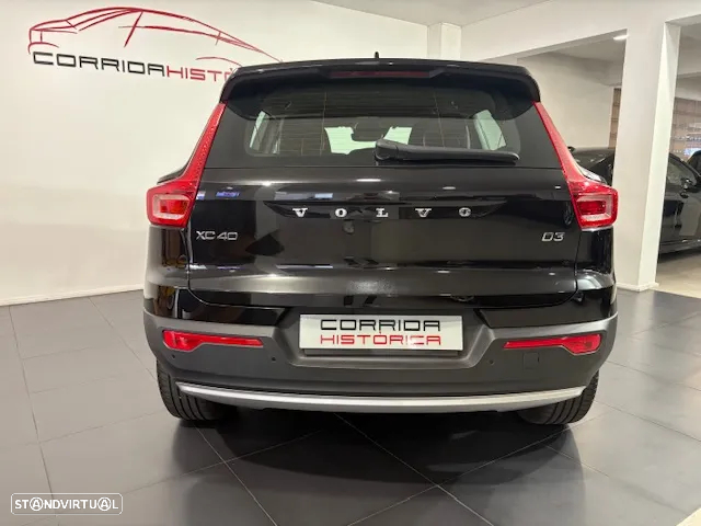 Volvo XC 40 2.0 D3 Momentum Plus - 2