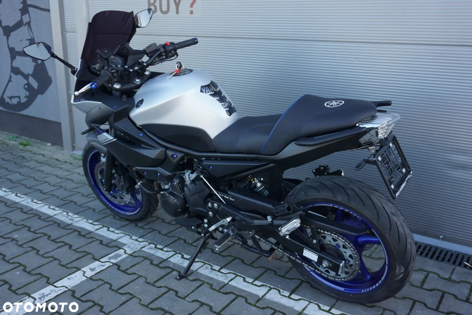 Yamaha XJ - 11