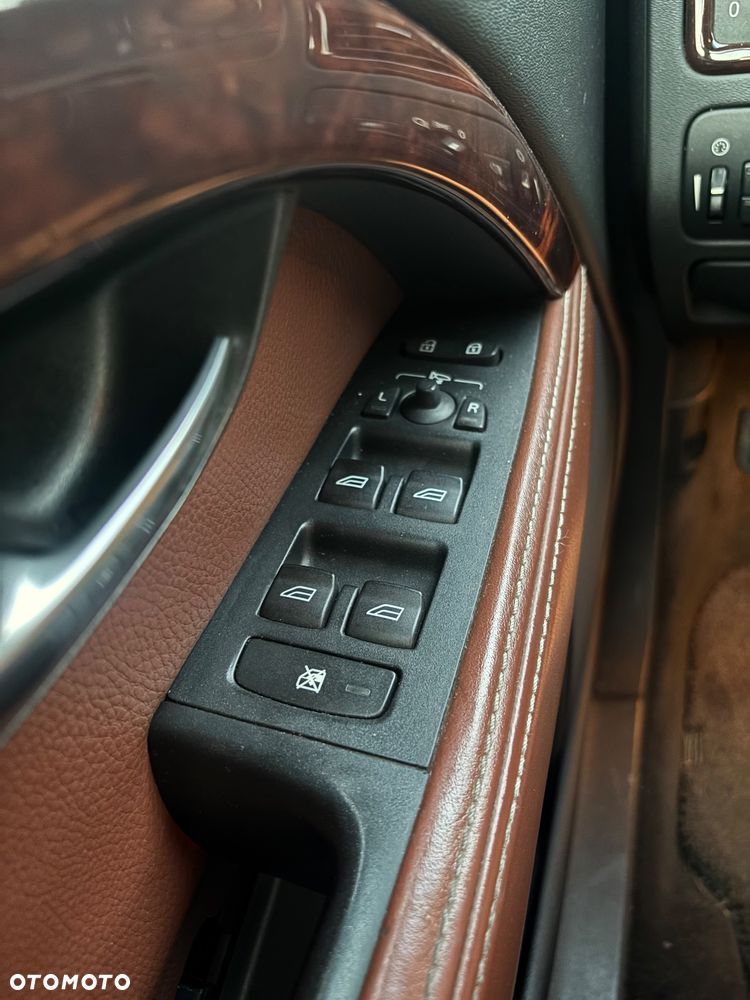 Volvo S80 2.4D5 Executive - 8