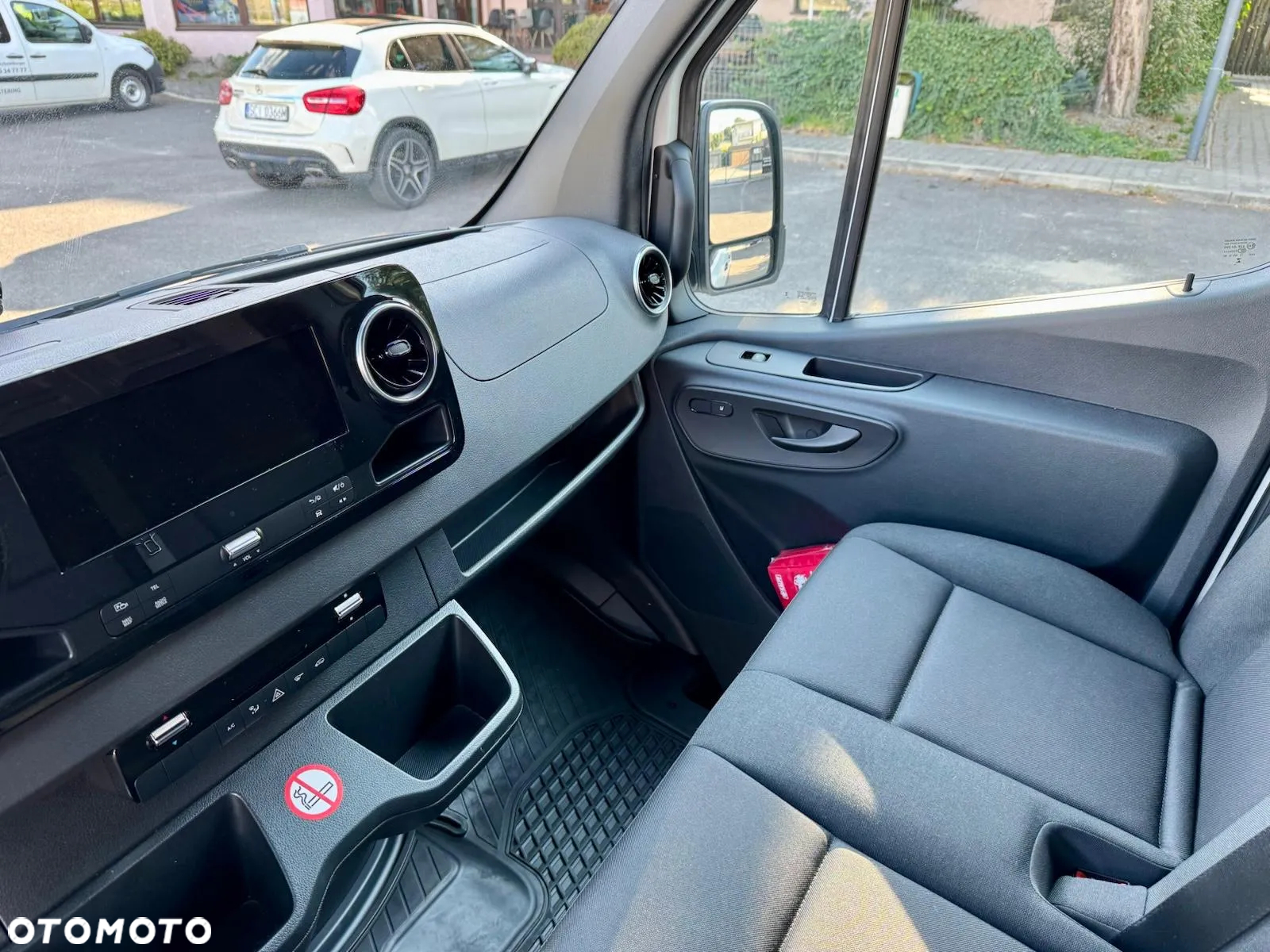 Mercedes-Benz Sprinter 317 CDI - 21