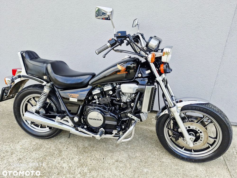 Honda VF - 28