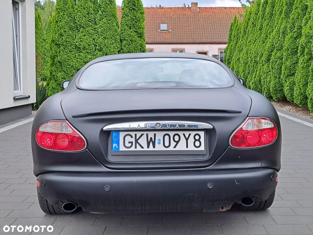 Jaguar XK8 - 5