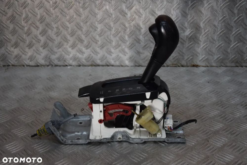 JEEP CHEROKEE KJ 3.7 V6 LEWAREK BIEGÓW - 3