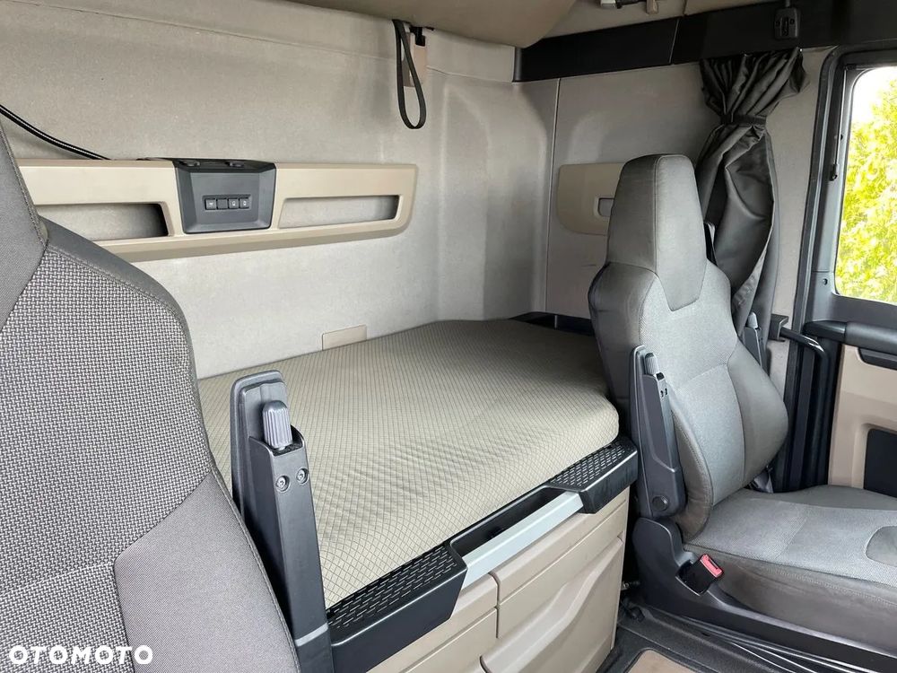 MAN TGX 18.470 4x2 BL SA - 15