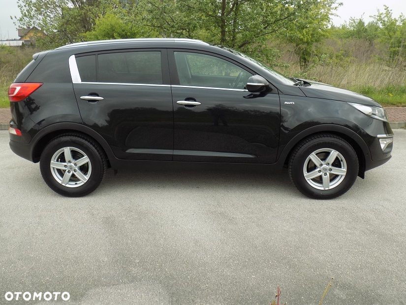 Kia Sportage 2.0 CRDI 4WD Automatik Dream-Team Edition - 12