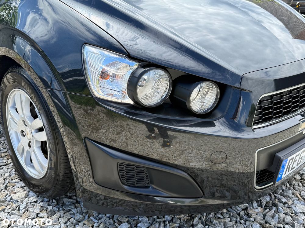 Chevrolet Aveo 1.4 16V LS - 6