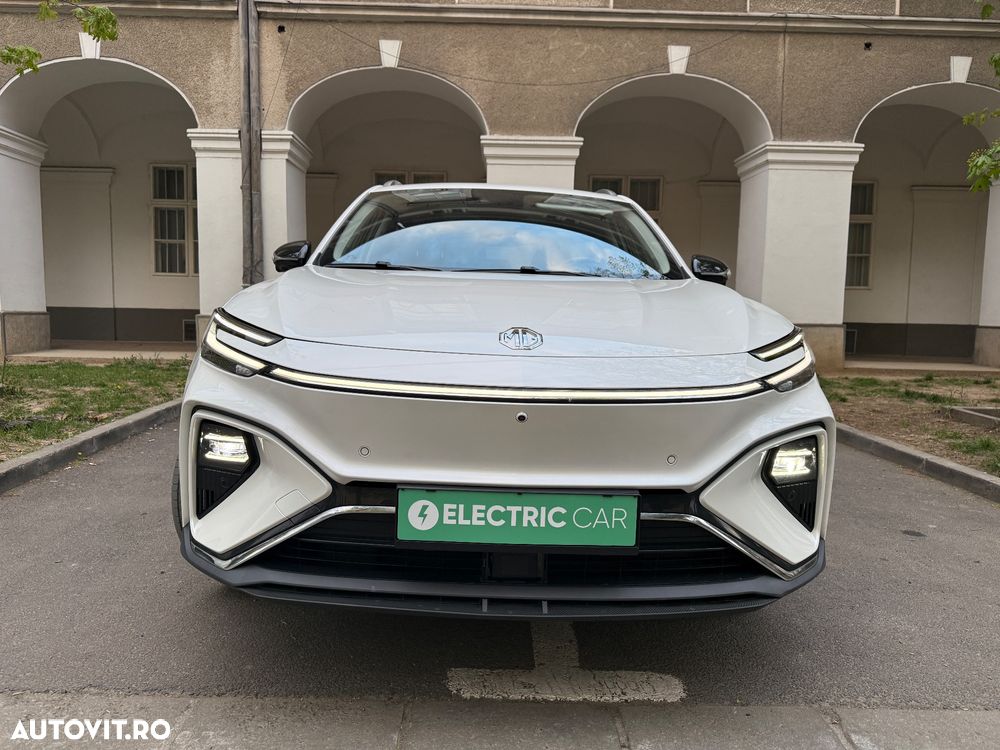 MG Marvel R Luxury - 2