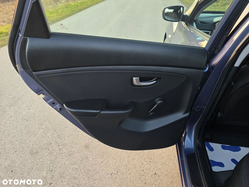 Hyundai i30 1.4 Comfort - 21