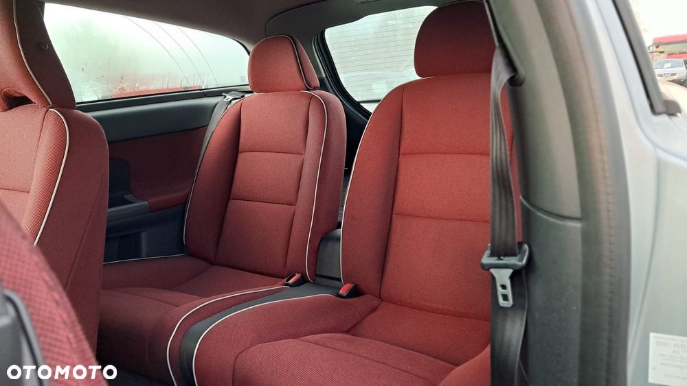 Volvo C30 1.6 R-Design - 7