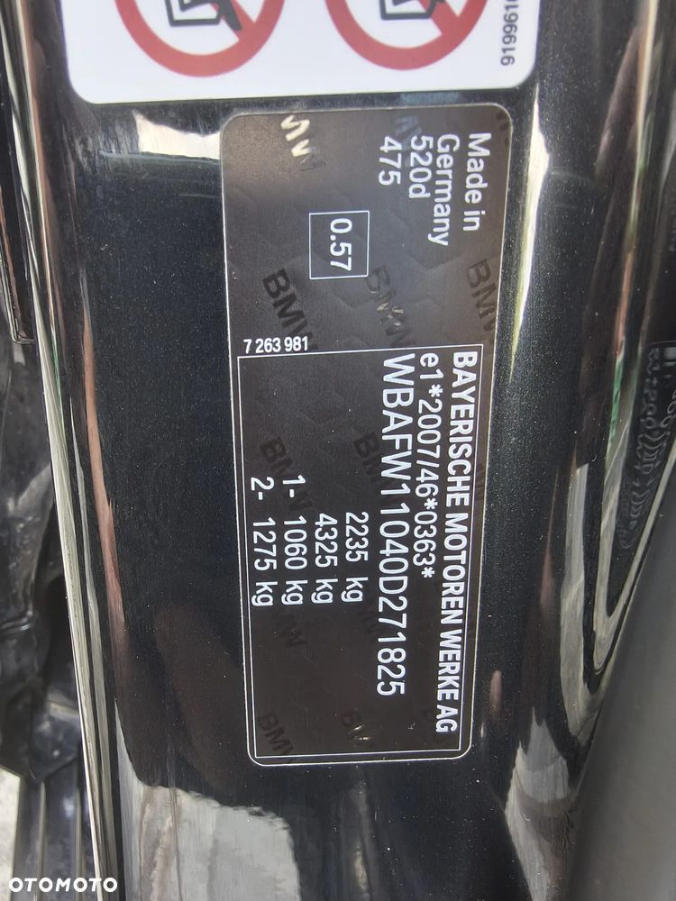 BMW Seria 5 520d Luxury Line - 27