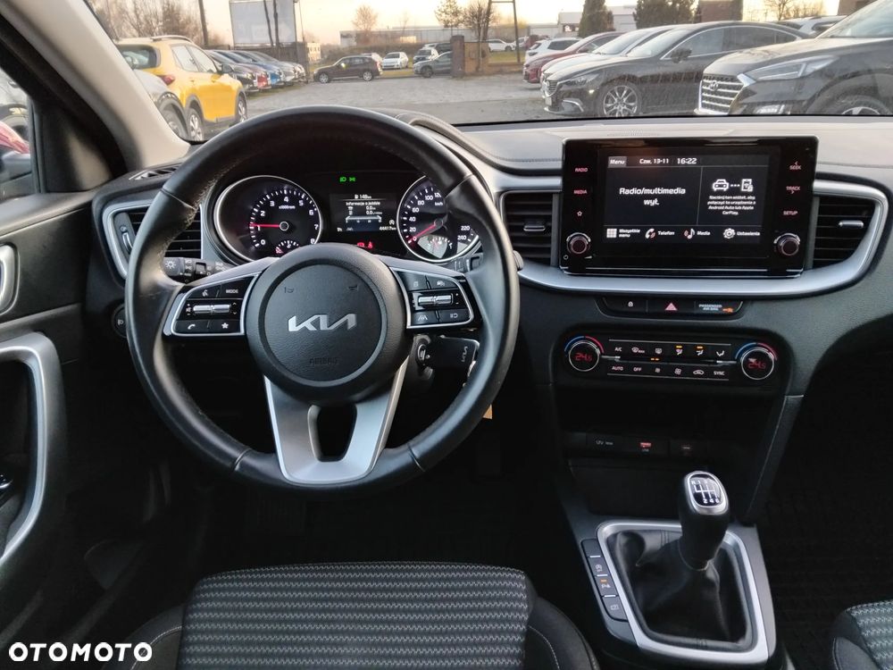 Kia XCeed 1.5 T-GDI M - 10