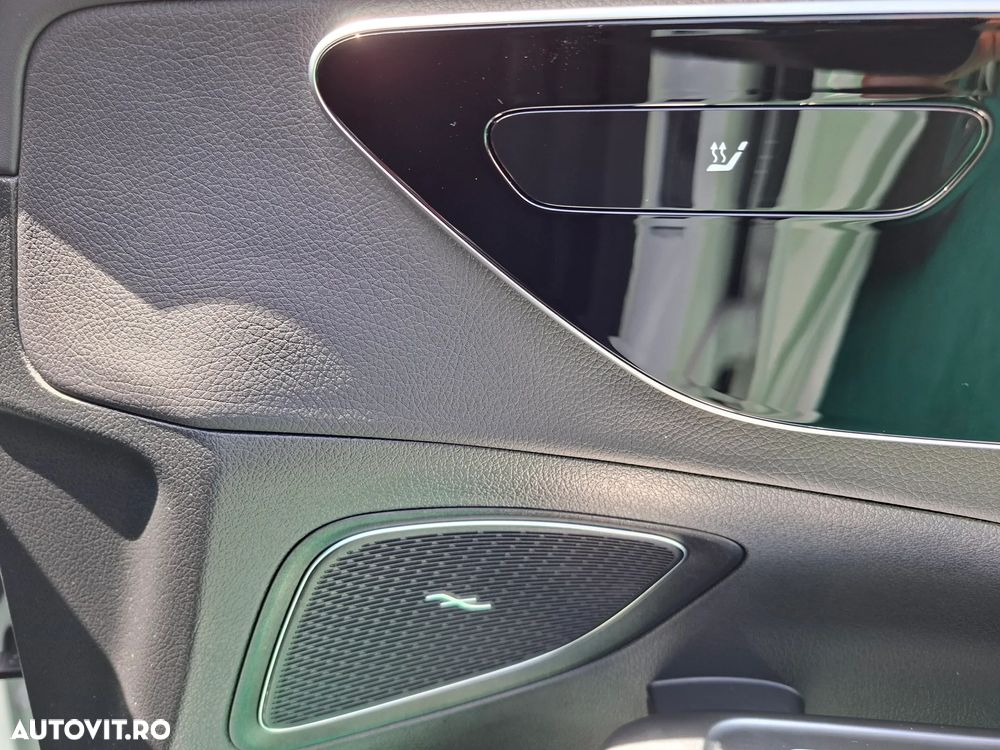 Mercedes-Benz C 300 e 9G-TRONIC AMG Line - 20