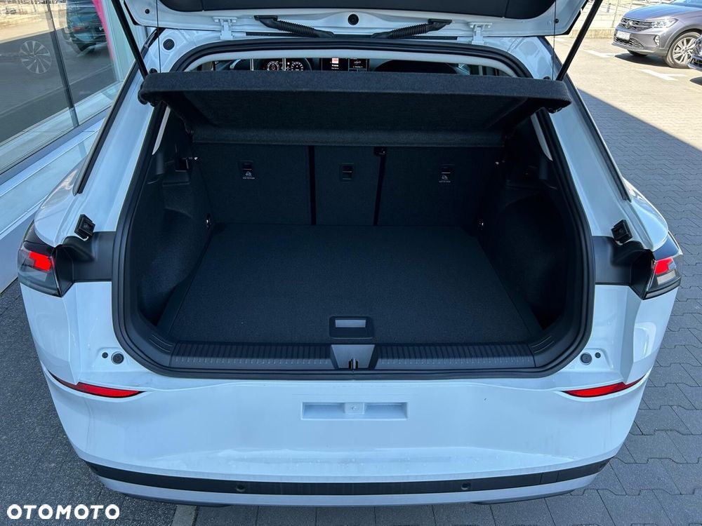 Volkswagen T-Roc - 26