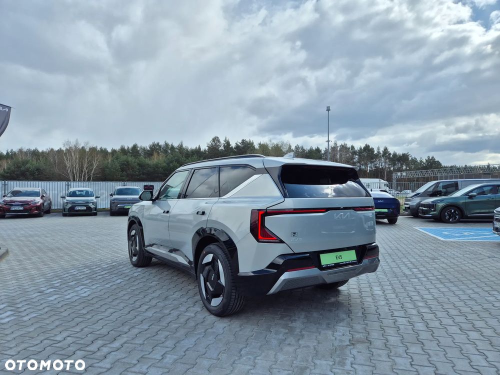 Kia EV5 81.4kWh Earth - 3