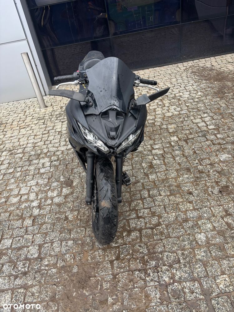 Kawasaki Ninja - 8