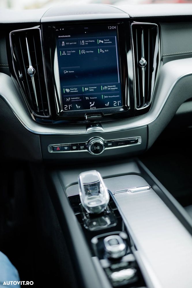 Volvo XC 60 B4 D AWD Geartronic Inscription - 21
