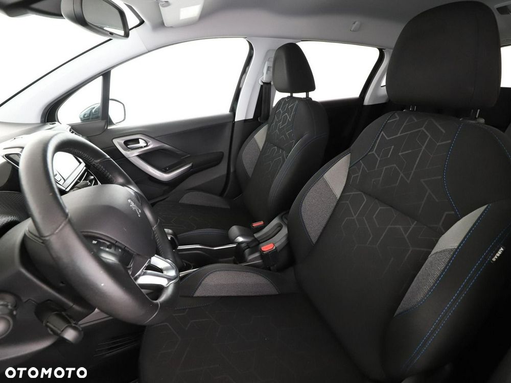Peugeot 2008 PureTech 110 Style - 14