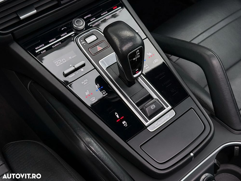 Porsche Cayenne S - 28