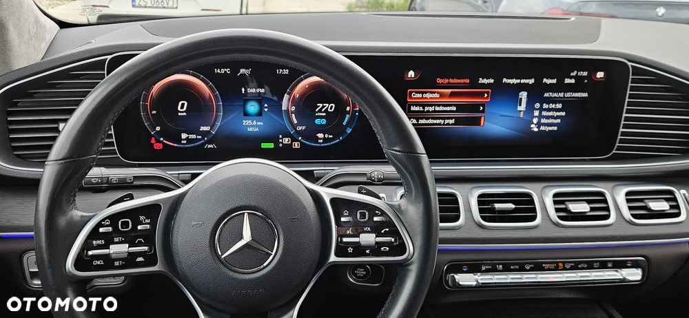 Mercedes-Benz GLE - 29