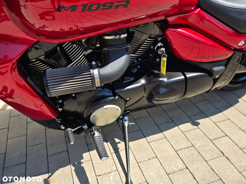 Suzuki Boulevard - 8