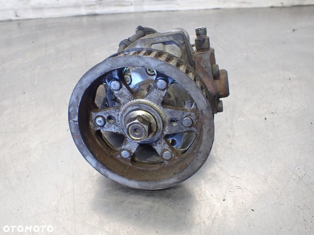 POMPA WTRYSKOWA TOYOTA COROLLA E12 2.0 22100-0G010 - 2