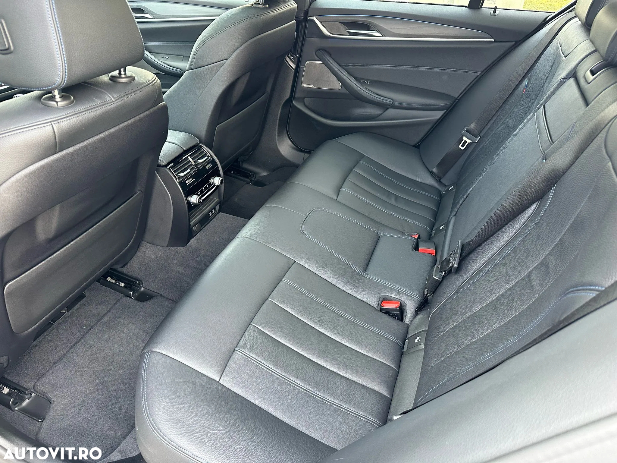 BMW Seria 5 545e xDrive Aut. - 22