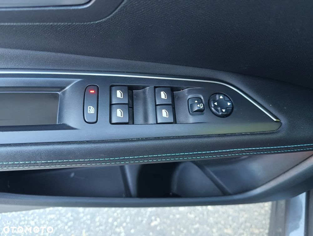 Peugeot 3008 BlueHDi 130 Stop & Start Allure - 22