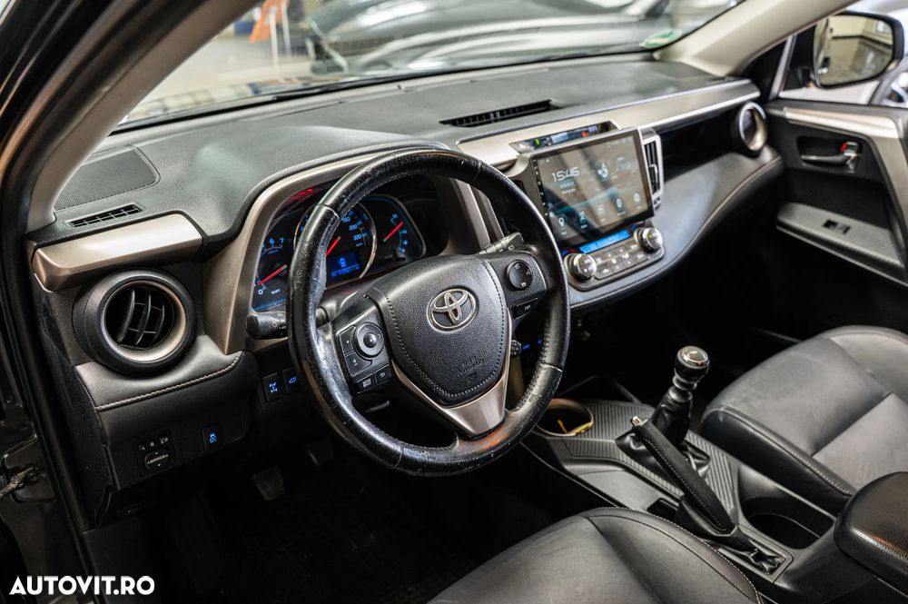 Toyota RAV4 2.2 D-4D 4x4 - 6