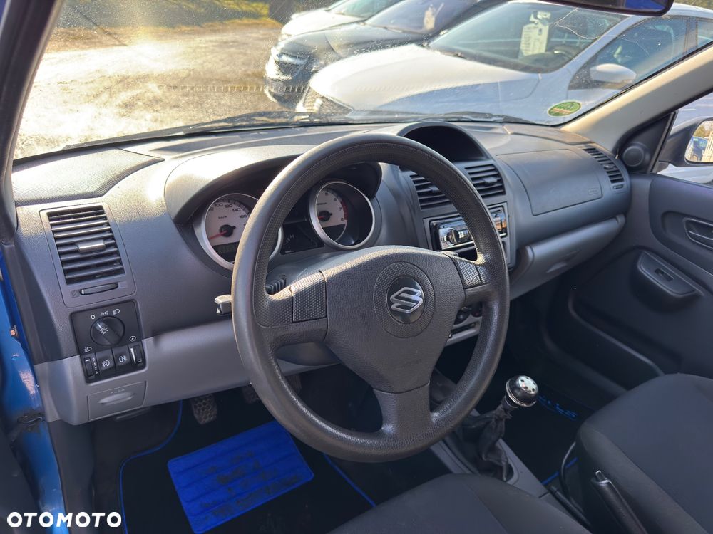 Suzuki Ignis 1.5 Four Grip Club 4 Seasons - 16