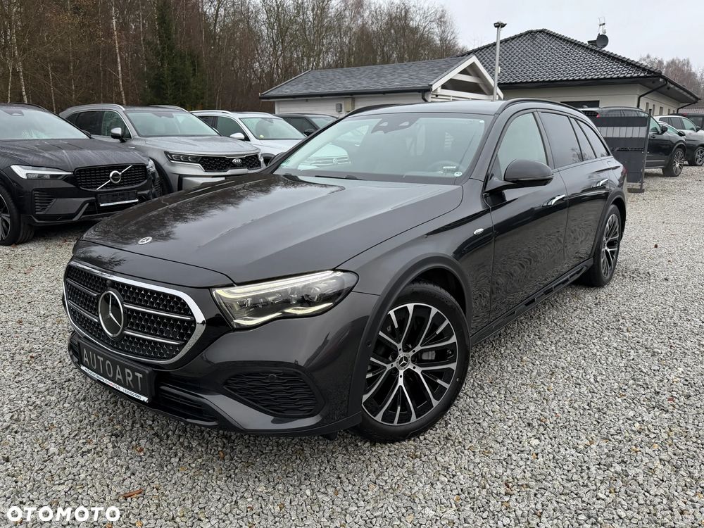 Mercedes-Benz Klasa E 300 de 4-Matic Avantgarde - 5