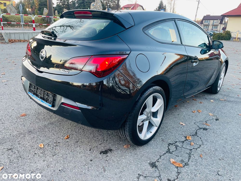 Opel Astra 1.4 Turbo - 10