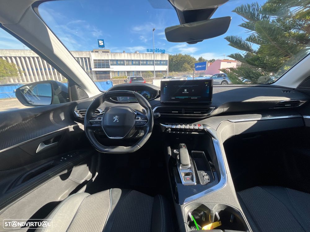 Peugeot 3008 1.6 Hybrid Allure Pack e-EAT8 - 54