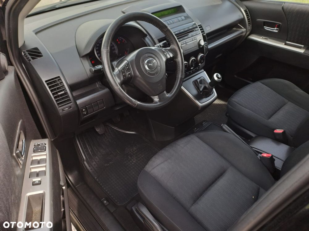 Mazda 5 2.0 Active - 12