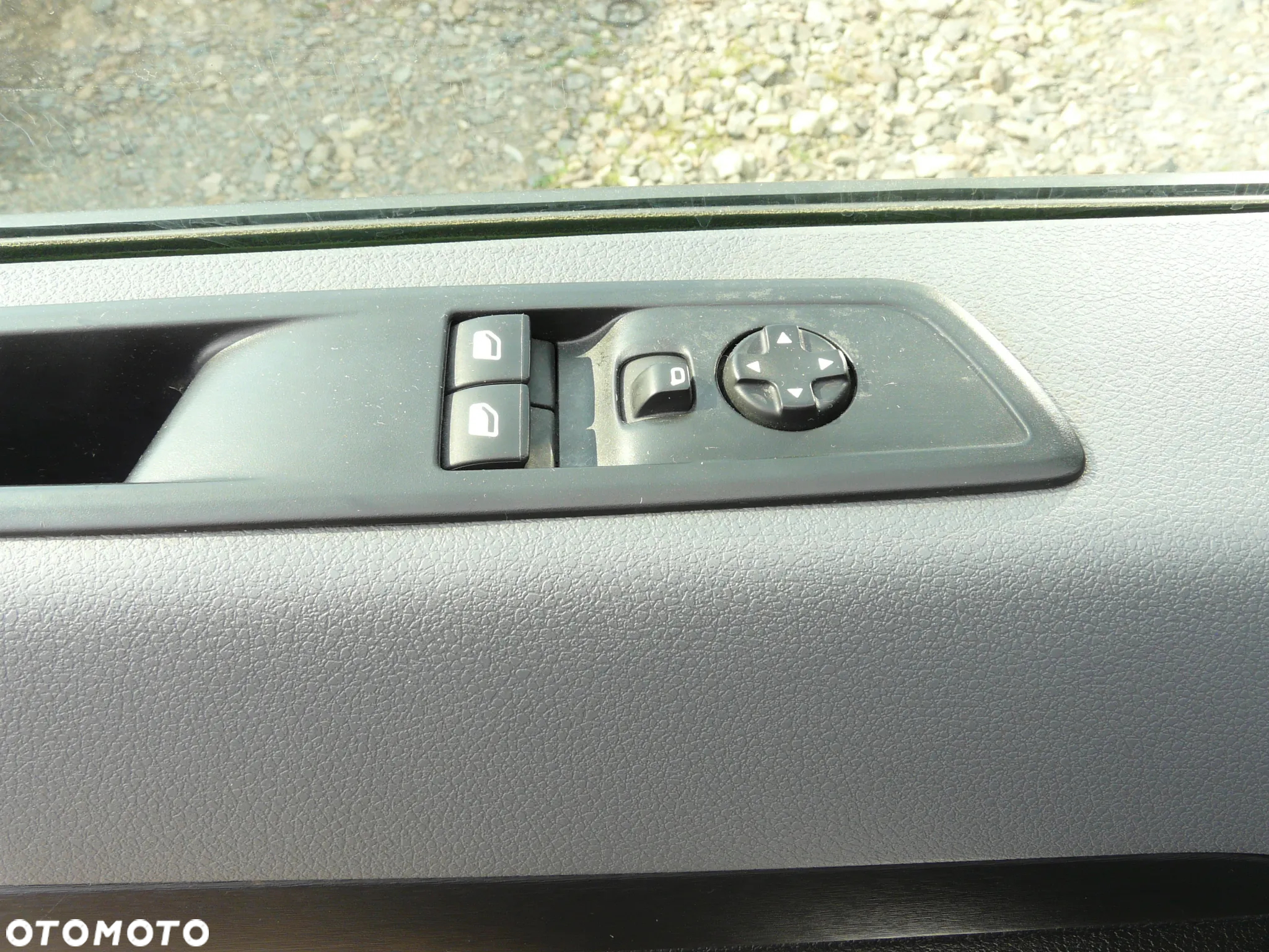 Opel Vivaro Odpowiednik Peugeot Expert - 8