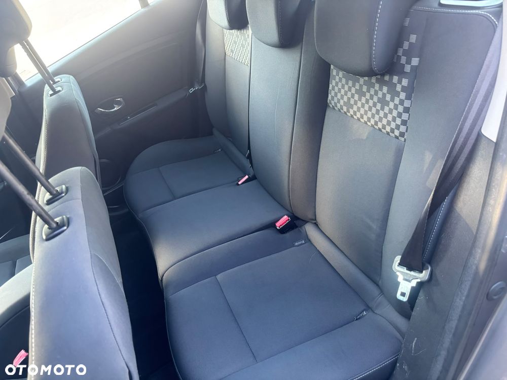 Renault Megane ENERGY TCe 115 Start & Stop Bose Edition - 8