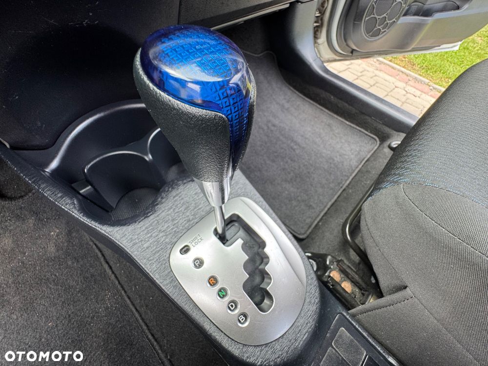 Toyota Yaris - 17