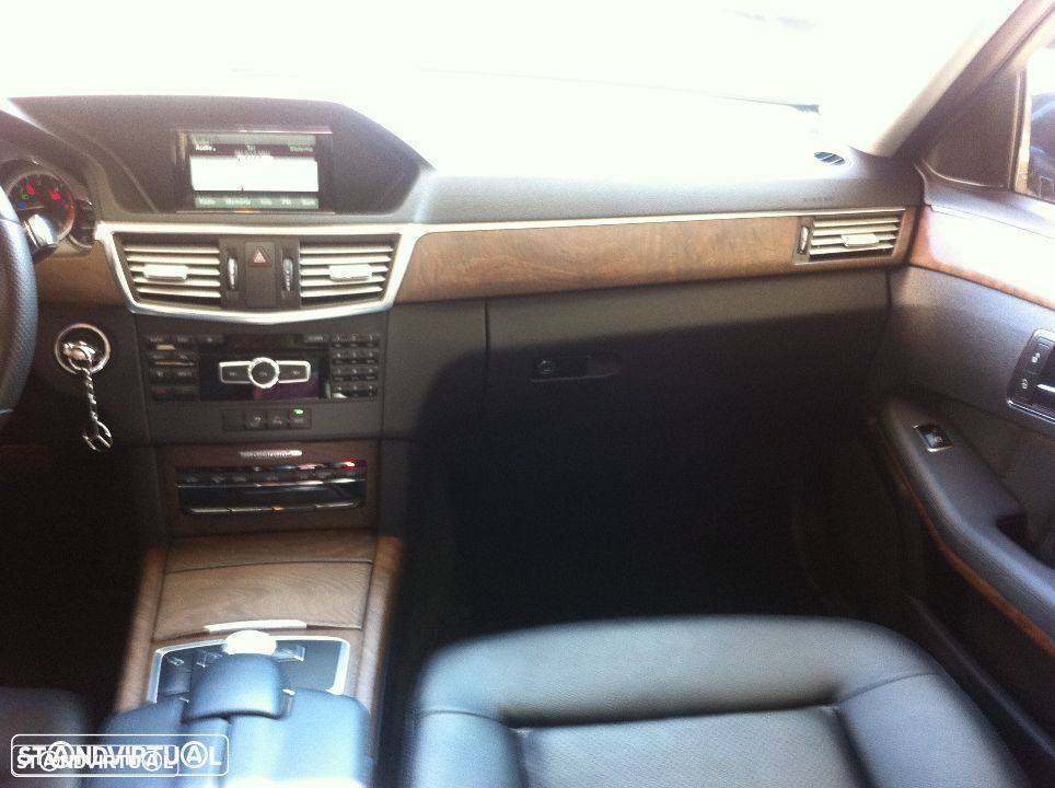 Mercedes-Benz E 250 CDi Avantgarde BE Auto. - 23