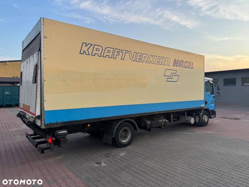 MAN TGL - 9
