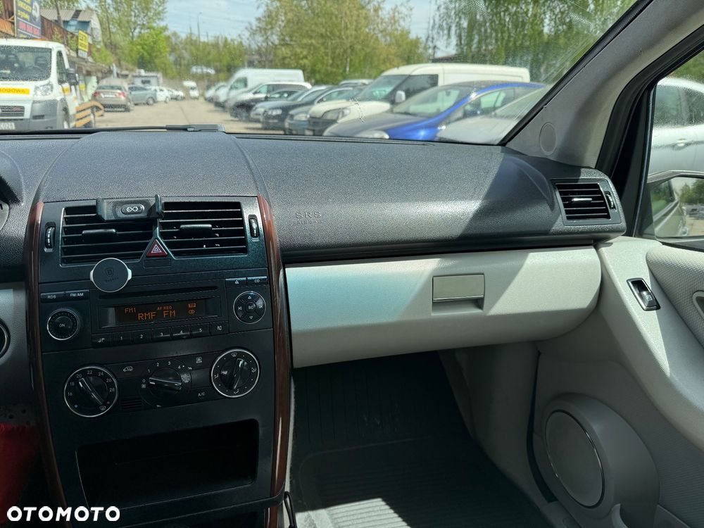 Mercedes-Benz Klasa A 160 CDI Elegance - 7