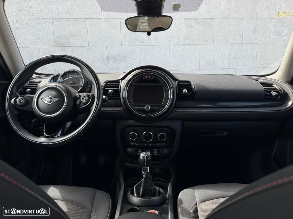 MINI Clubman One - 11