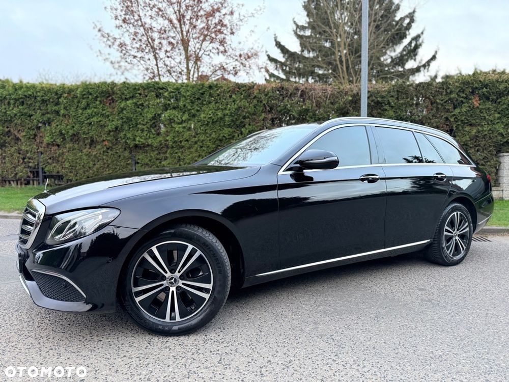 Mercedes-Benz Klasa E 220 d 4-Matic Avantgarde - 17